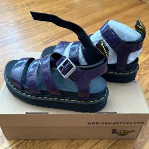 Dr. Martens Blaire Purple Patent Lamper sandals